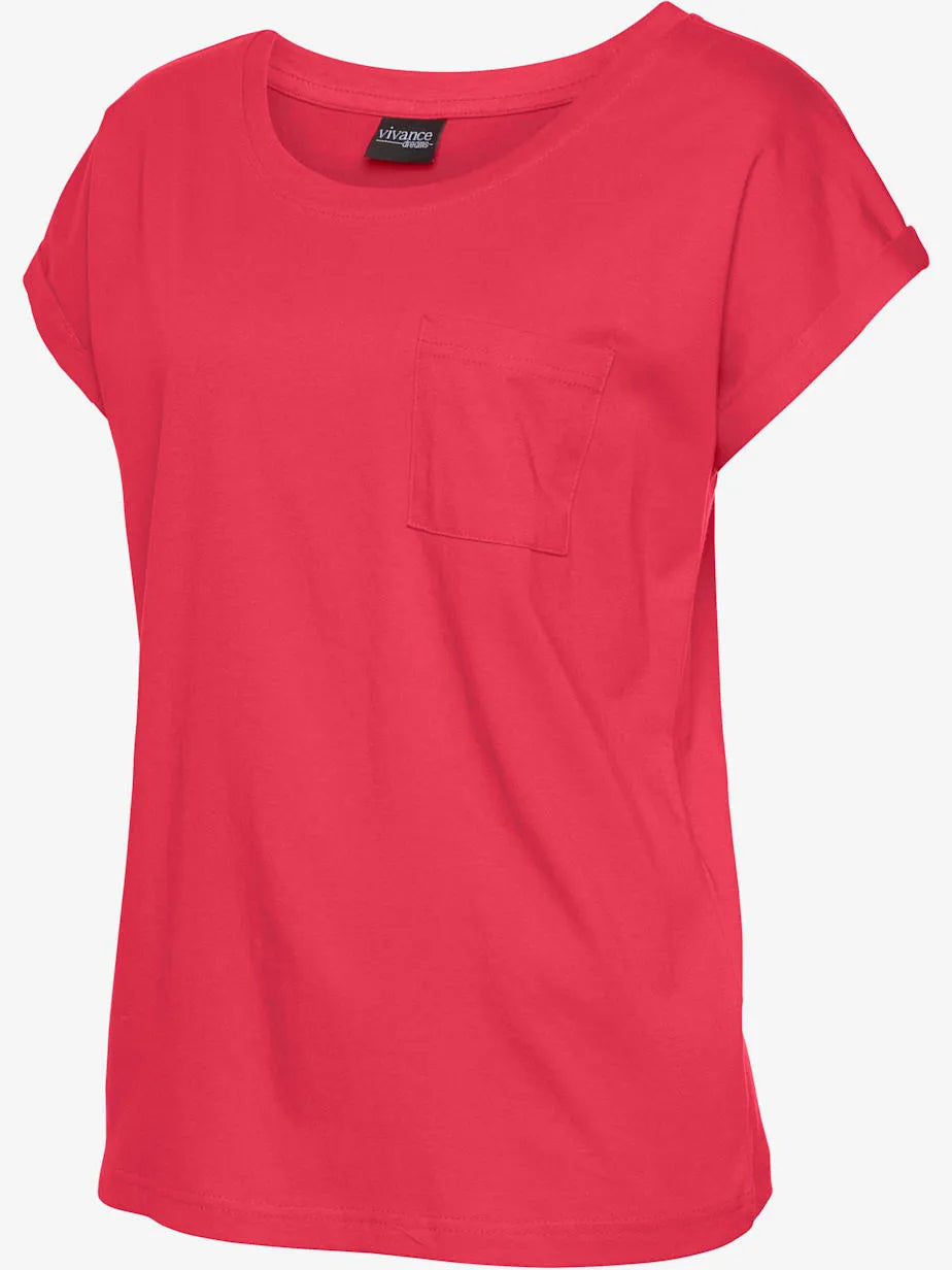 Ensemble of pyjamas short with t-shirt and shorts