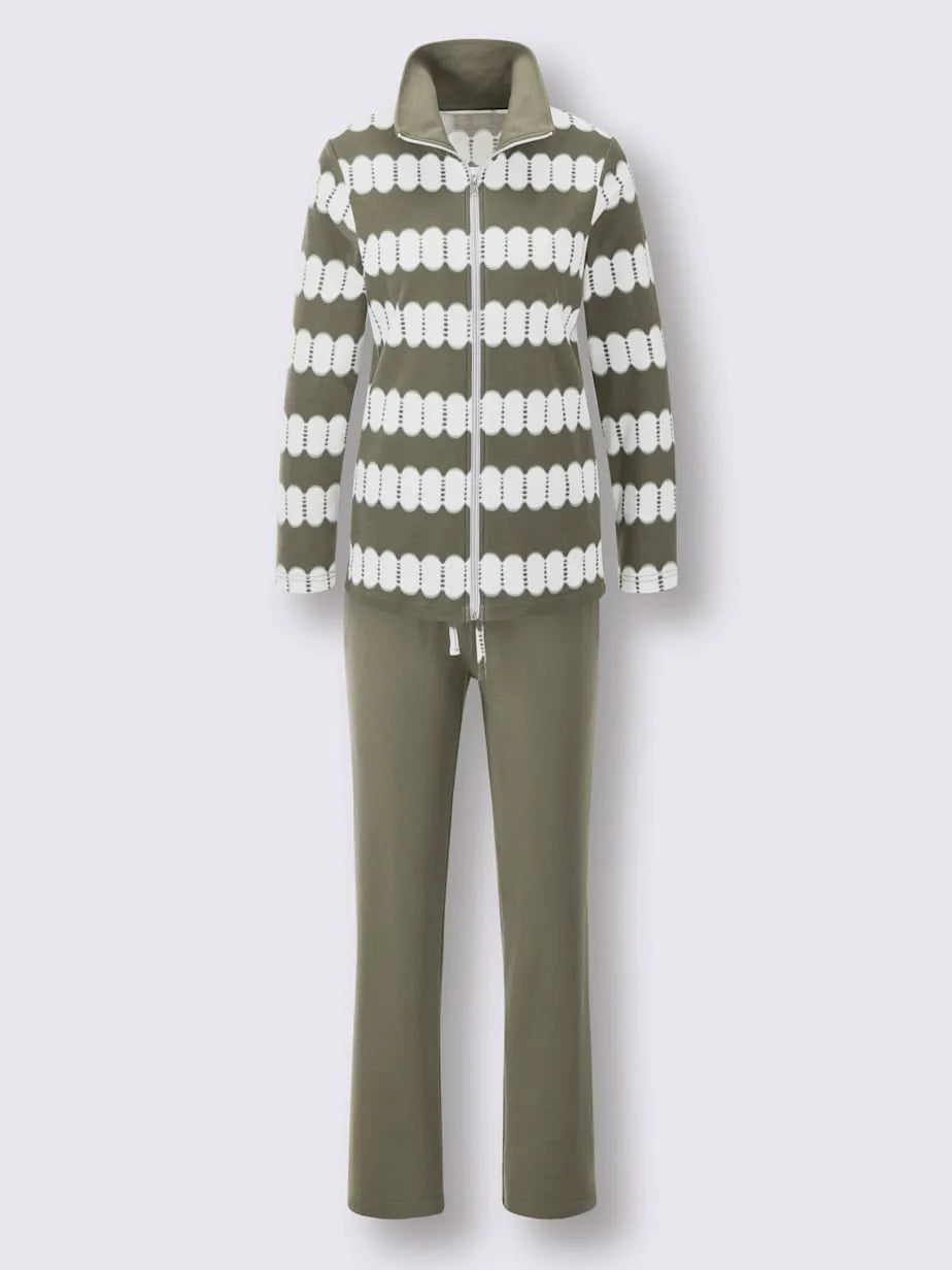Tenue relaxation with patterns with collar with revers and trousers solid