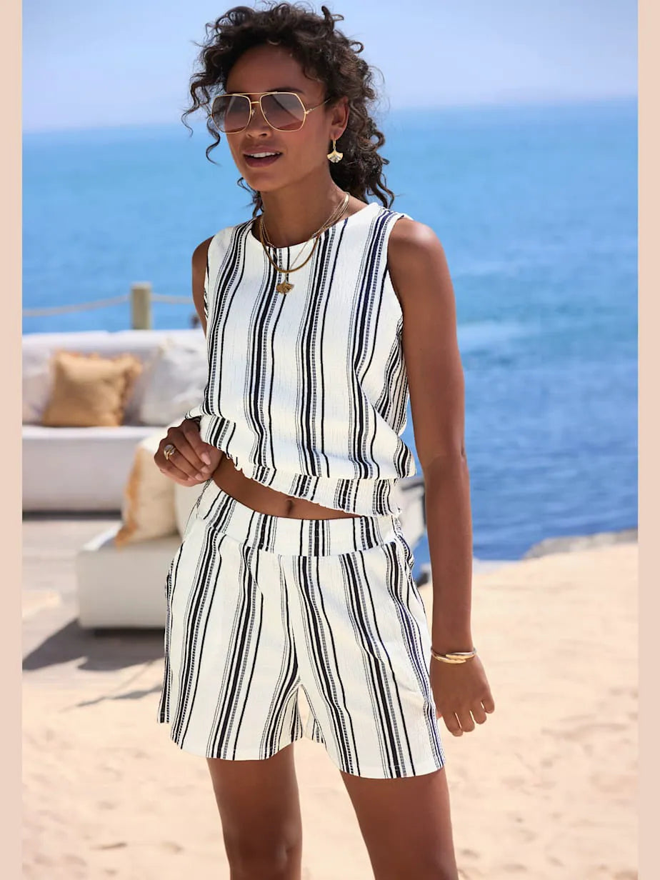 Shorts shorts casual with edges-ribs smocked extra-wide